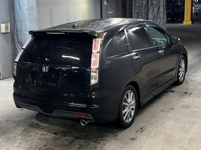 HONDA STREAM 2012