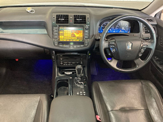 TOYOTA CROWN 2009