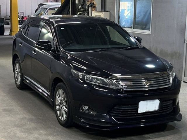 TOYOTA HARRIER 2015