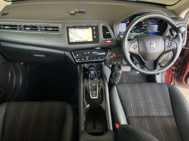HONDA VEZEL 2014