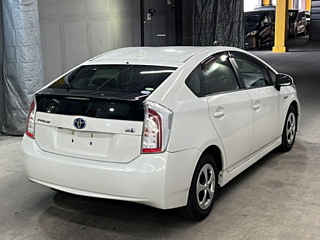 TOYOTA PRIUS 2013