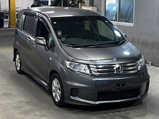 HONDA FREED 2011