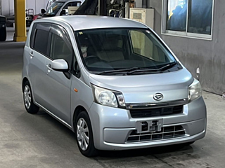 DAIHATSU MOVE 2014