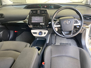 TOYOTA PRIUS 2016