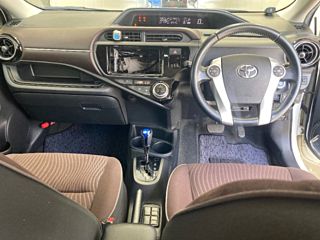 TOYOTA AQUA 2015