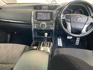 TOYOTA MARK X 2010