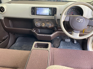TOYOTA PASSO 2011