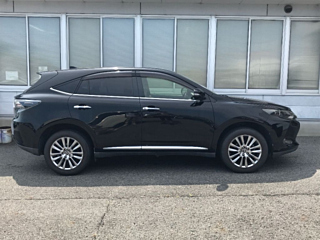 TOYOTA HARRIER 2015