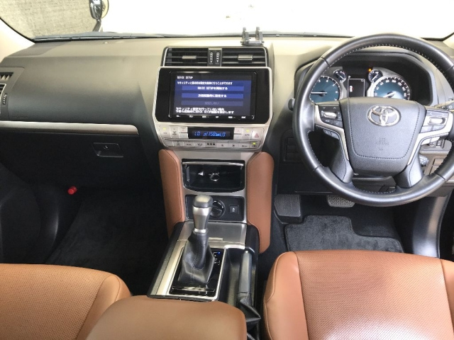 TOYOTA LAND CRUISER PRADO 2021