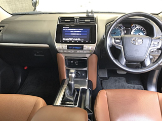 TOYOTA LAND CRUISER PRADO 2021