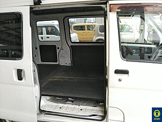 DAIHATSU HIJET VAN 2013