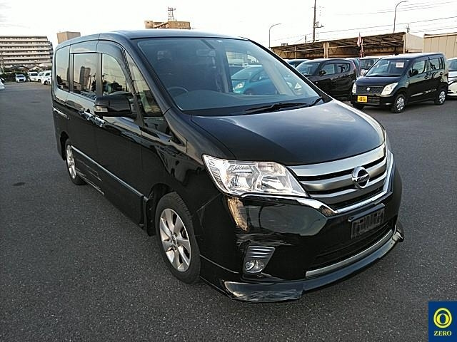 NISSAN SERENA 2012