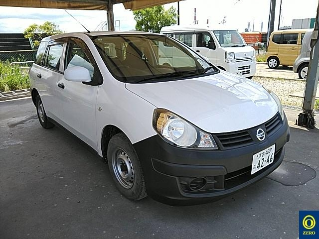 NISSAN AD 2015