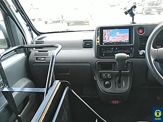 DAIHATSU HIJET VAN 2013