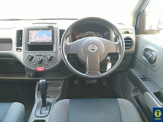 NISSAN AD 2013