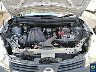 NISSAN AD 2013