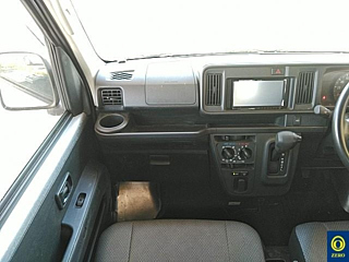 DAIHATSU HIJET VAN 2019