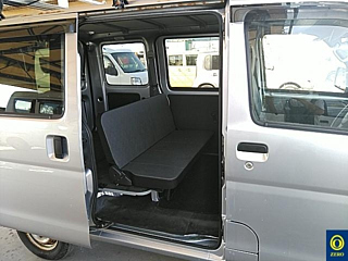 DAIHATSU HIJET VAN 2019