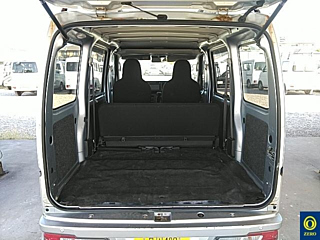 DAIHATSU HIJET VAN 2019