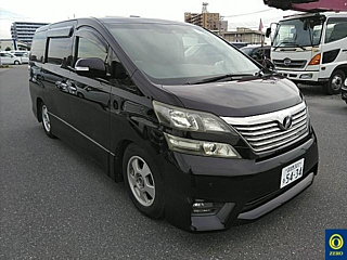 TOYOTA VELLFIRE 2010