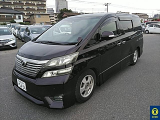 TOYOTA VELLFIRE 2010