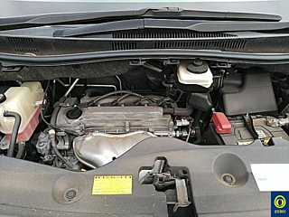 TOYOTA VELLFIRE 2010