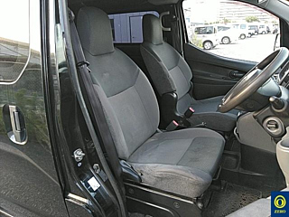 NISSAN NV200 2013