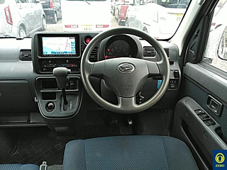 DAIHATSU HIJET VAN 2013
