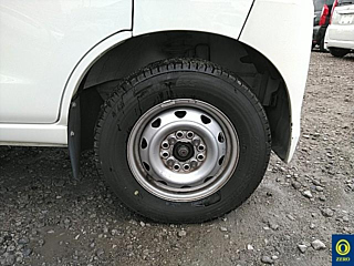 DAIHATSU HIJET VAN 2013