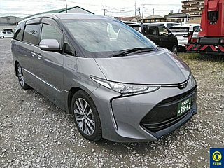 TOYOTA ESTIMA 2017