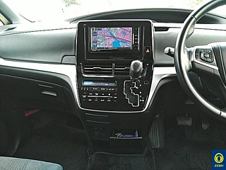 TOYOTA ESTIMA 2017
