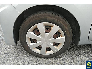 DAIHATSU MIRA E S 2014