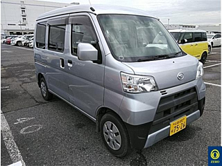 DAIHATSU HIJET VAN 2019