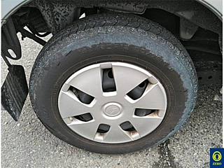 DAIHATSU HIJET VAN 2019