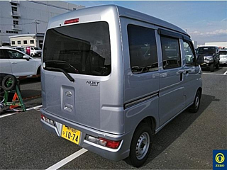 DAIHATSU HIJET VAN 2018