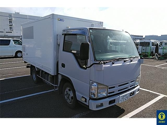 ISUZU ELF 2013