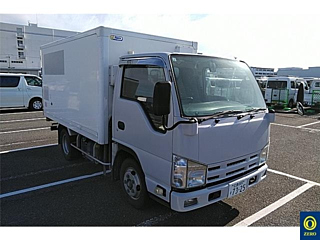 ISUZU ELF 2013