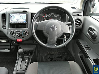 NISSAN AD 2020