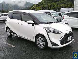 TOYOTA SIENTA 2020