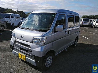 DAIHATSU HIJET VAN 2019