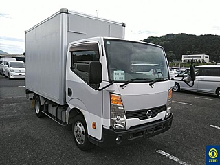 NISSAN ATLAS 2015
