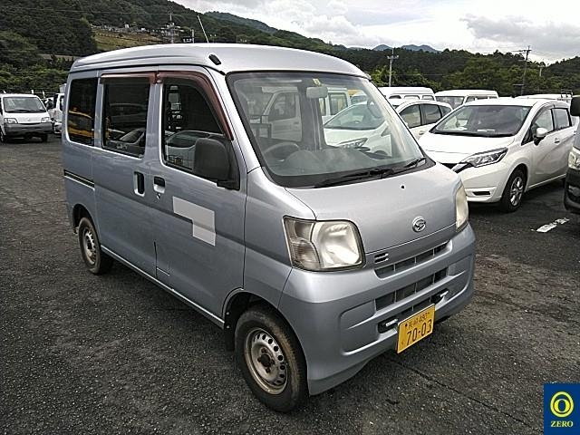 DAIHATSU HIJET VAN 2013
