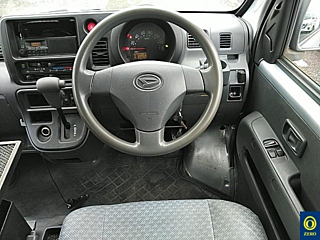 DAIHATSU HIJET VAN 2013