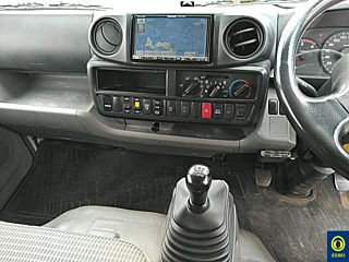 TOYOTA DYNA 2012