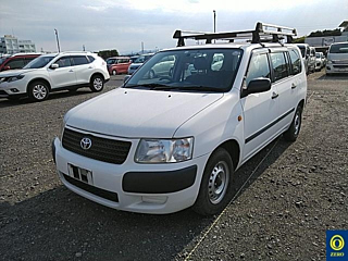 TOYOTA SUCCEED 2011