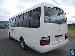 TOYOTA COASTER 2013