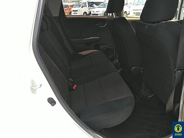 HONDA FIT SHUTTLE 2012