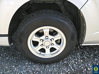 TOYOTA HIACE VAN 2013