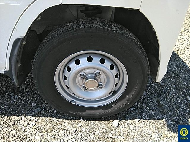 NISSAN CLIPPER TRUCK 2013