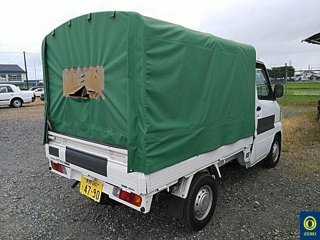 NISSAN CLIPPER TRUCK 2013